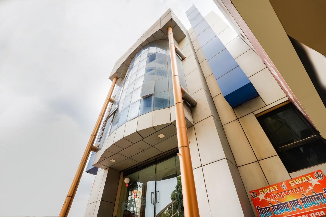 Oyo 71149 Jeet Residency Rewa Buitenkant foto