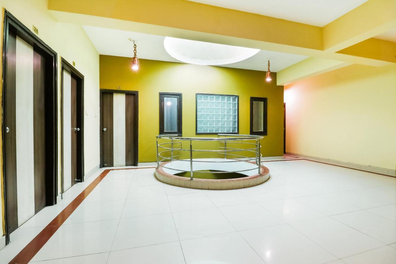 Oyo 71149 Jeet Residency Rewa Buitenkant foto